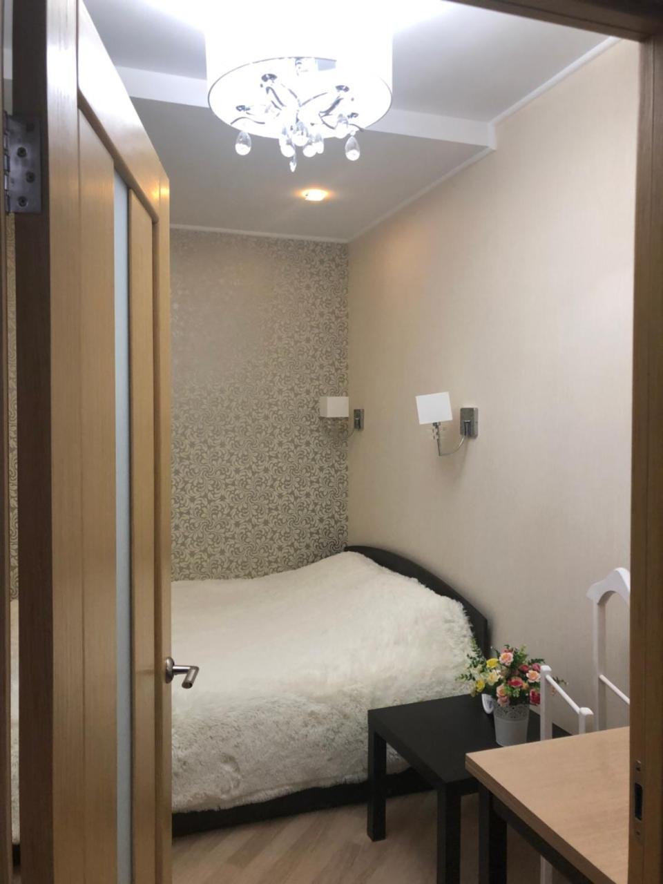 Apartamenty Na Sibgata Hakima U Riviery Kazan Exterior foto